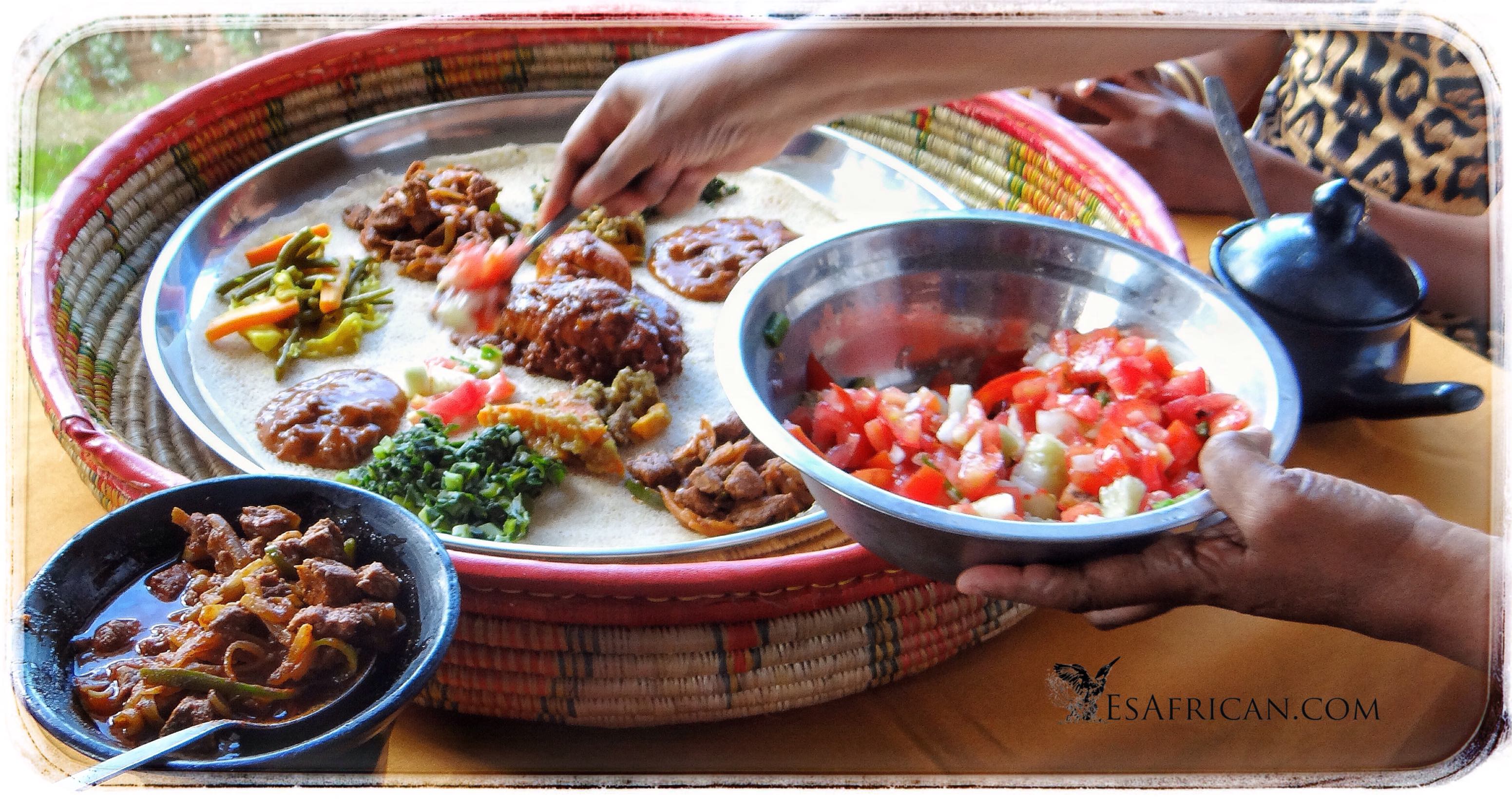 Some of the hot food waits in clay pots while the gaps are filled with various delicious options to try